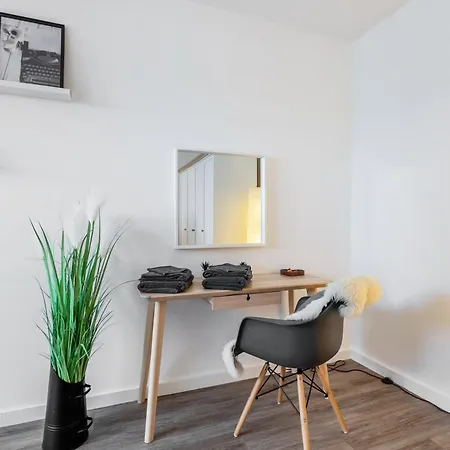 Apartment Mika